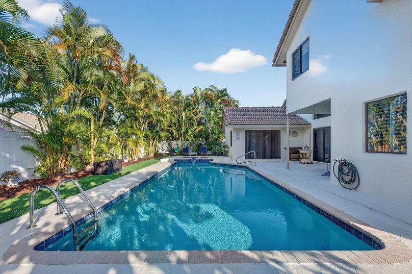 Stunning, renovated two-story estate home located in East Boca's - photo 3