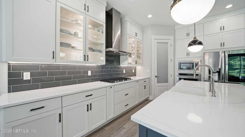 Situated on one of eTown's largest premium lots, this - photo 12