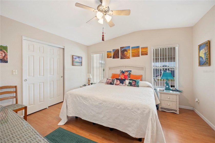 THIS HOME QUALIFIES FOR 100% FINANCING (No PMI and No Income - photo 5