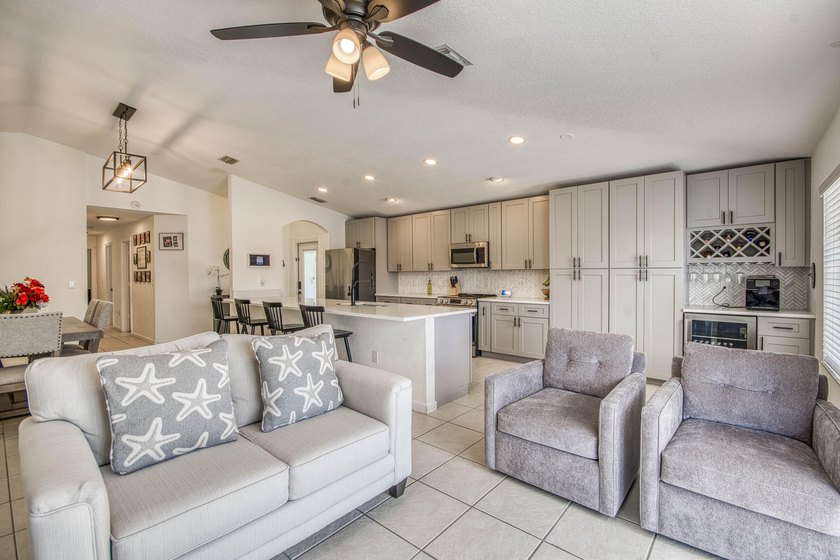 Beautifully updated 4-bedroom, 2-bath home featuring a brand-new - photo 11