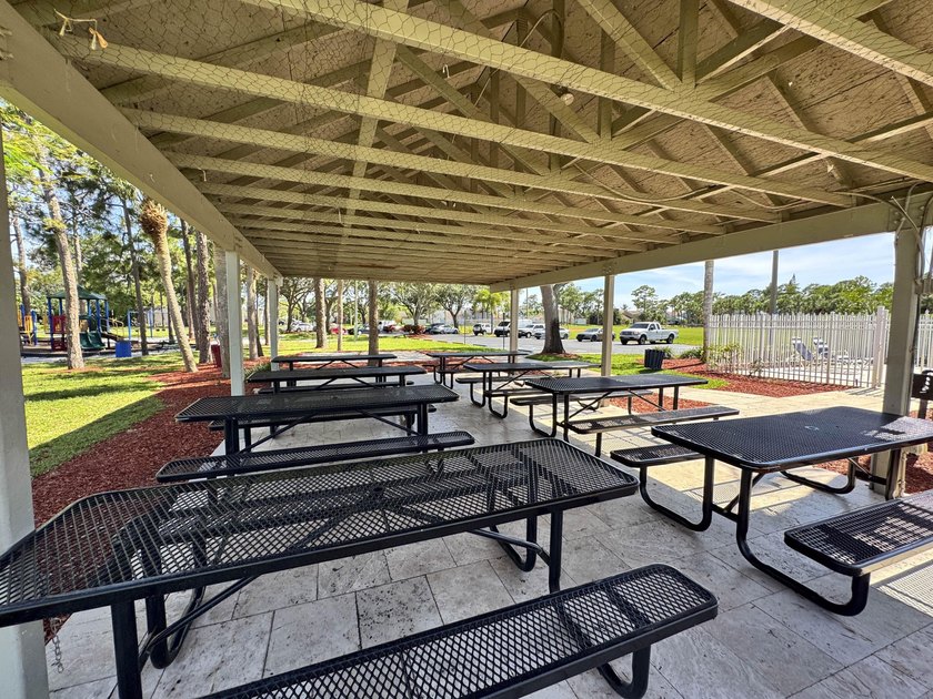 Beautifully updated 4-bedroom, 2-bath home featuring a brand-new - photo 41
