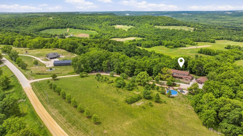 A rare opportunity awaits at 1763 Saint Catherine's Road in - photo 14