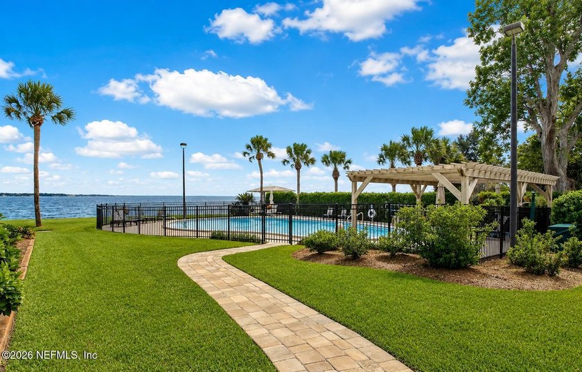 *UNDER CONTRACT w/ KICK-OUT CLAUSE. SELLER WELCOMES CONTINUED - photo 57