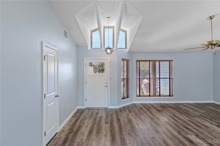 Tucked within the highly sought-after Riverhaven Village - photo 4