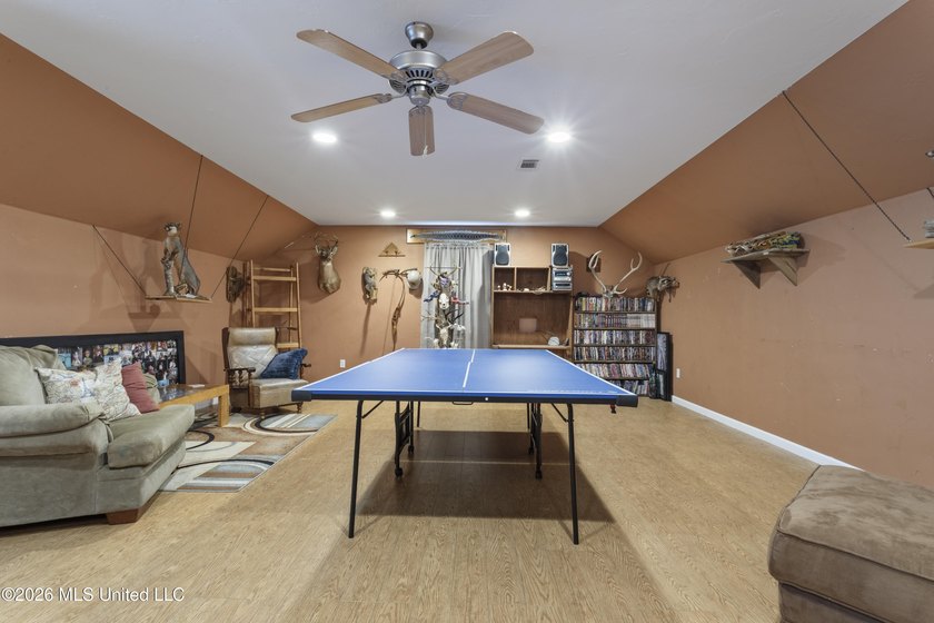 Enjoy the perfect blend of privacy and convenience with this - photo 37