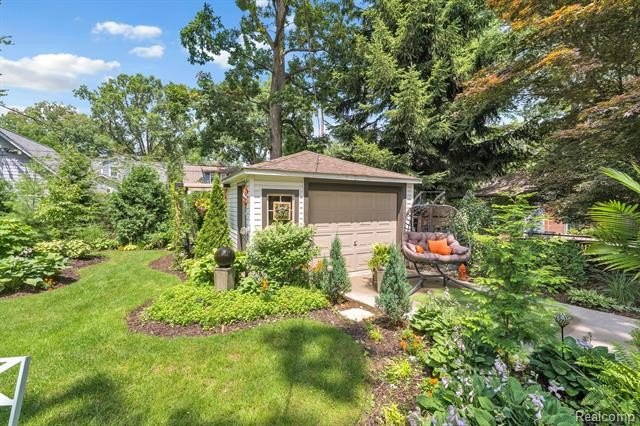 Beautifully renovated ranch located in the heart of Pleasant - photo 4