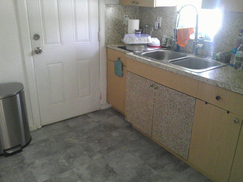 Welcome to Liberty City, 2-bedroom, 1-bathroom single-family - photo 5