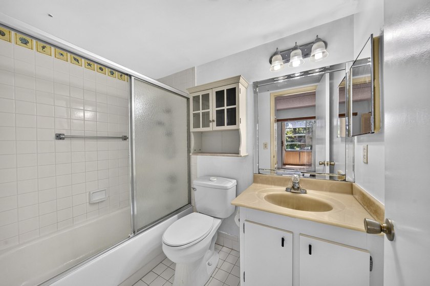 Welcome to this one-bedroom, one-and-a-half-bath condominium in - photo 15