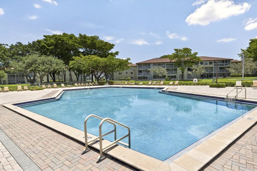 Welcome to this one-bedroom, one-and-a-half-bath condominium in - photo 28