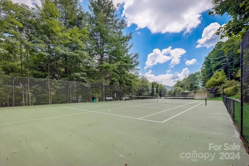 Double Lot on Chestnut Village which is a delightful street w/in - photo 35