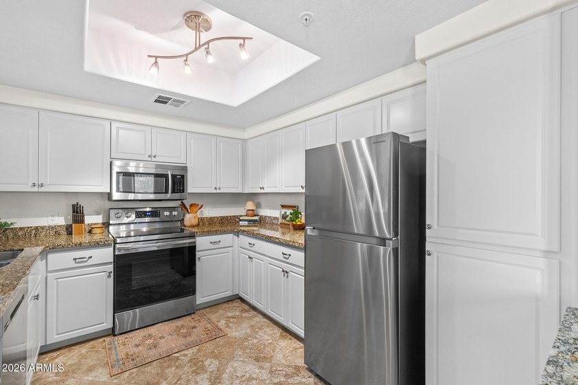 Beautifully updated and meticulously maintained, this desirable - photo 10
