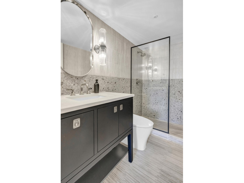 One-of-a-kind and unlike anything else in Essex Tower, this - photo 21