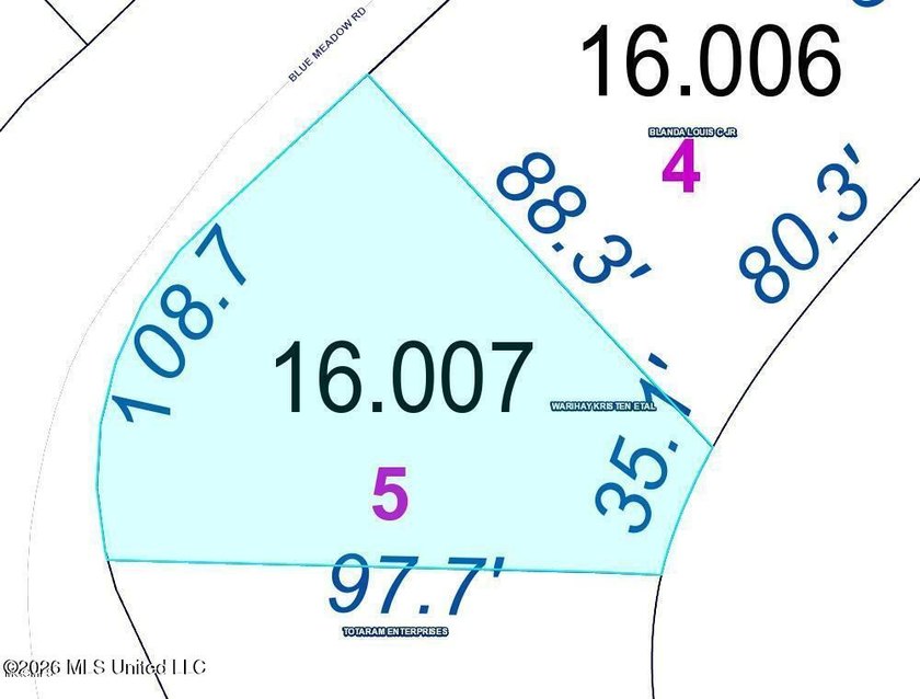 Waterfront lot located in the Riverview subdivision of Bay St - photo 4