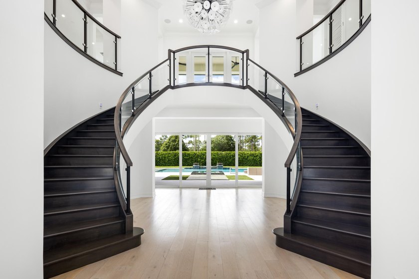 Welcome to 8120 SE Old Plantation Circle located in Prado, one - photo 4