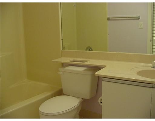 Located on a private canal lot,this neutral &amp; clean 2/2 ground - photo 9
