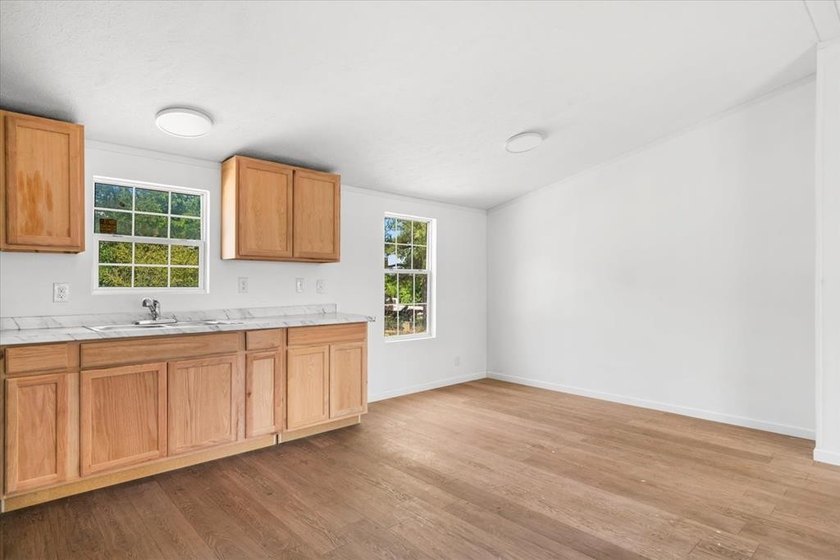 BACK ON THE MARKET AT NO FAULT TO SELLER Spacious double-wide - photo 12