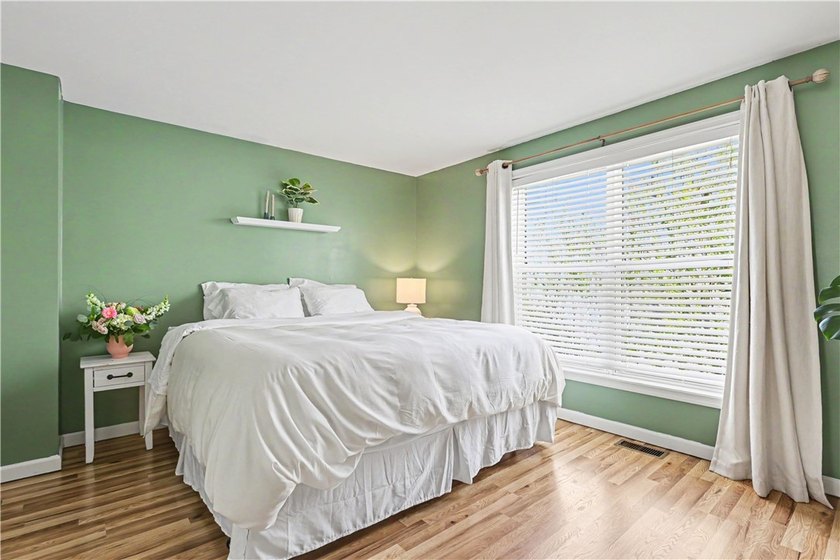 Deal Died, still available! Absolutely adorable and move-in - photo 14