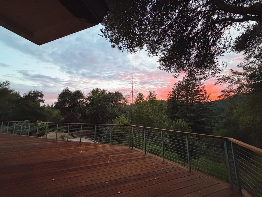 Live your dream in the Santa Cruz Mountains on nearly 4 private - photo 2