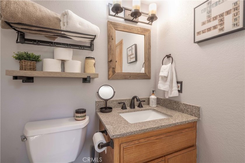 526 Catalina Rd - photo 13