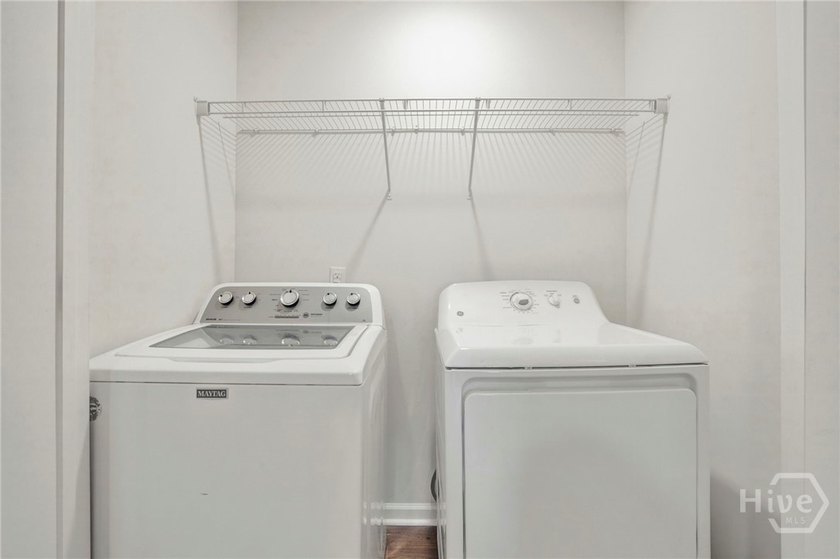 Seller offering $5,000 towards buyer's closing costs! Modern - photo 22