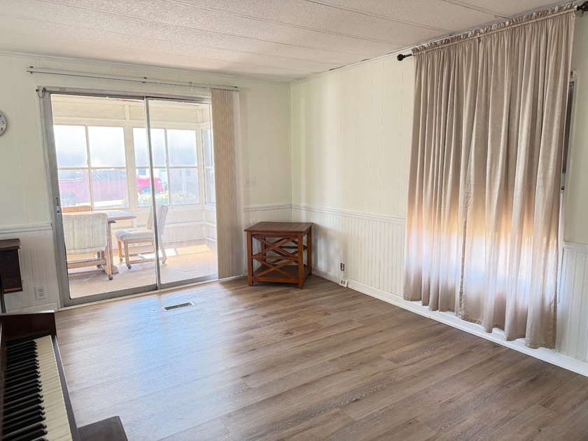 Located in Old Bridge Village, a vibrant, gated, 55+ boating - photo 6