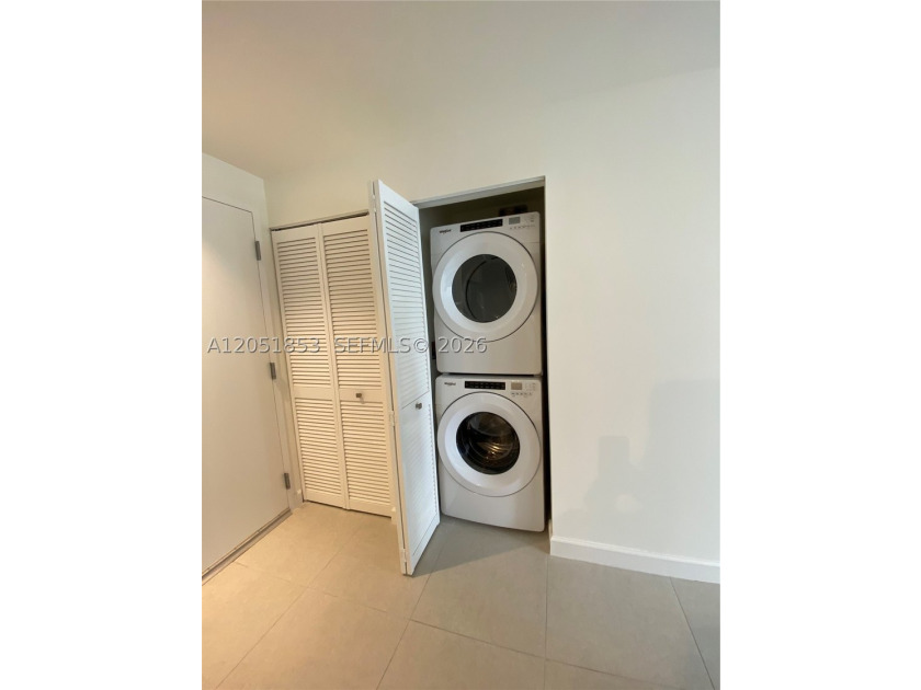 Experience the best of Downtown Doral in this beautiful - photo 8