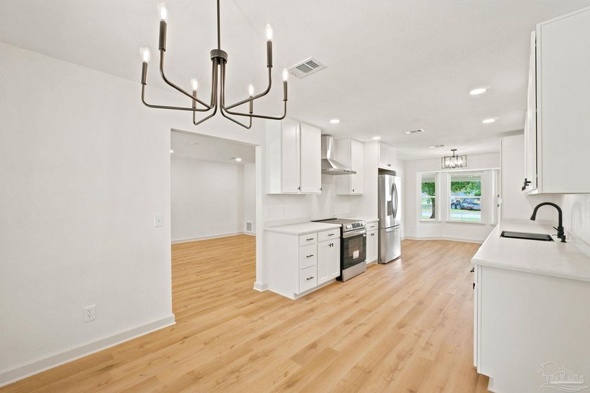 Welcome to this beautifully remodeled, turn-key home in - photo 12