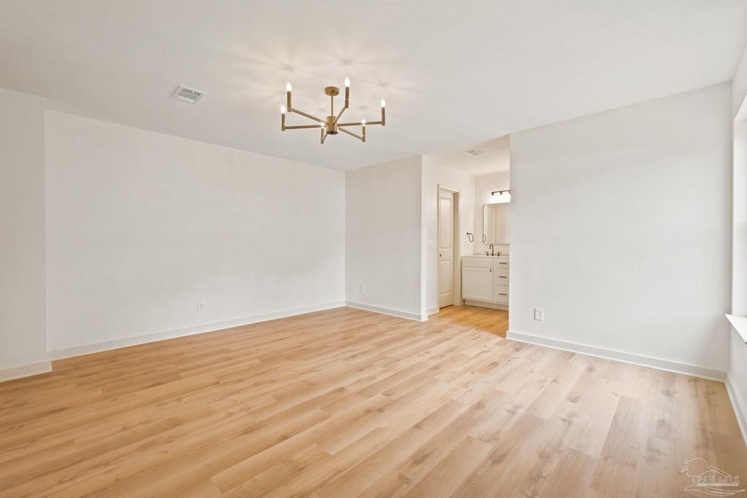 Welcome to this beautifully remodeled, turn-key home in - photo 14