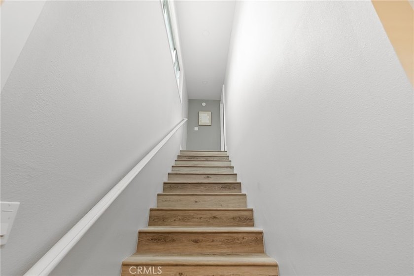 GORGEOUS HOME ideally located on the border of Westminster and - photo 36