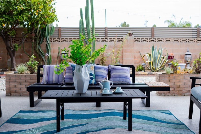 GORGEOUS HOME ideally located on the border of Westminster and - photo 48