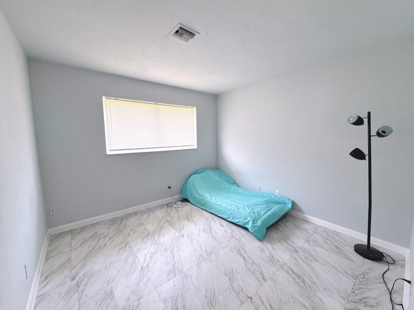 This property without HOA, located near shopping, dining - photo 10