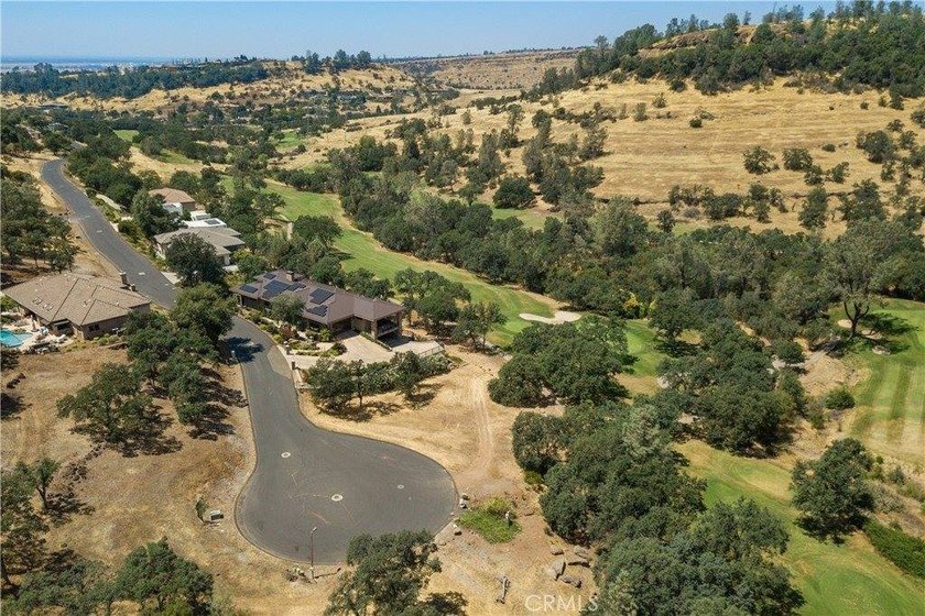 Create your custom dream home on this exceptional vacant lot in - photo 15
