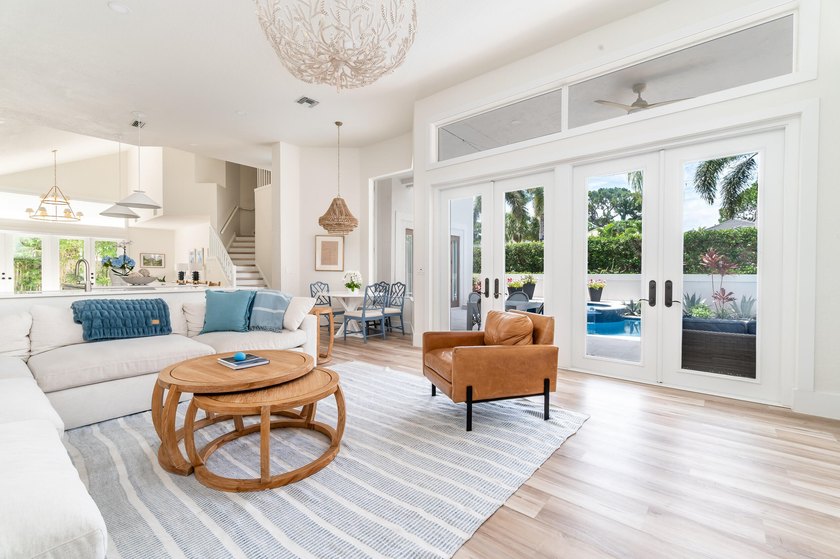 Beautifully renovated and move-in ready, this 5-bedroom, 4-bath - photo 8