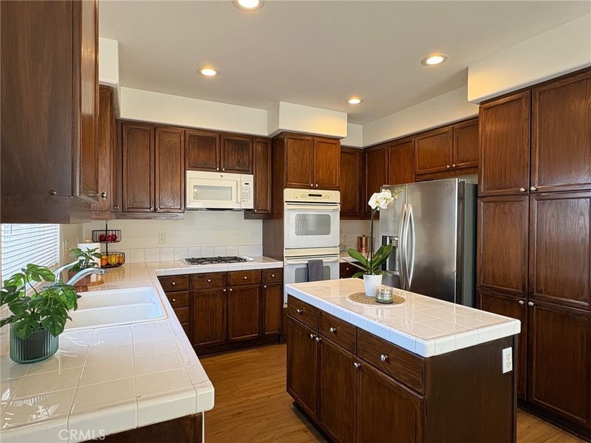 Beautiful 4-bedroom, 3-bath single-family home in a desirable - photo 8