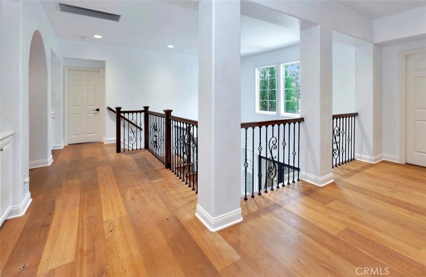 LOCATION! LOCATION! This Gorgeous Home Is Located On A Premier - photo 21