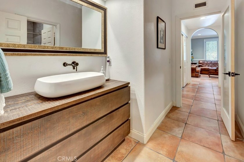 LOCATION! LOCATION! This Gorgeous Home Is Located On A Premier - photo 36