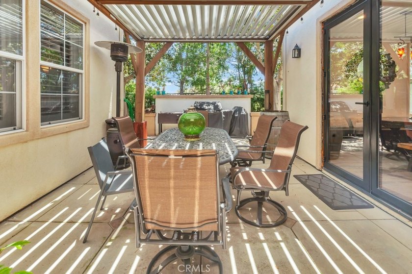 LOCATION! LOCATION! This Gorgeous Home Is Located On A Premier - photo 39