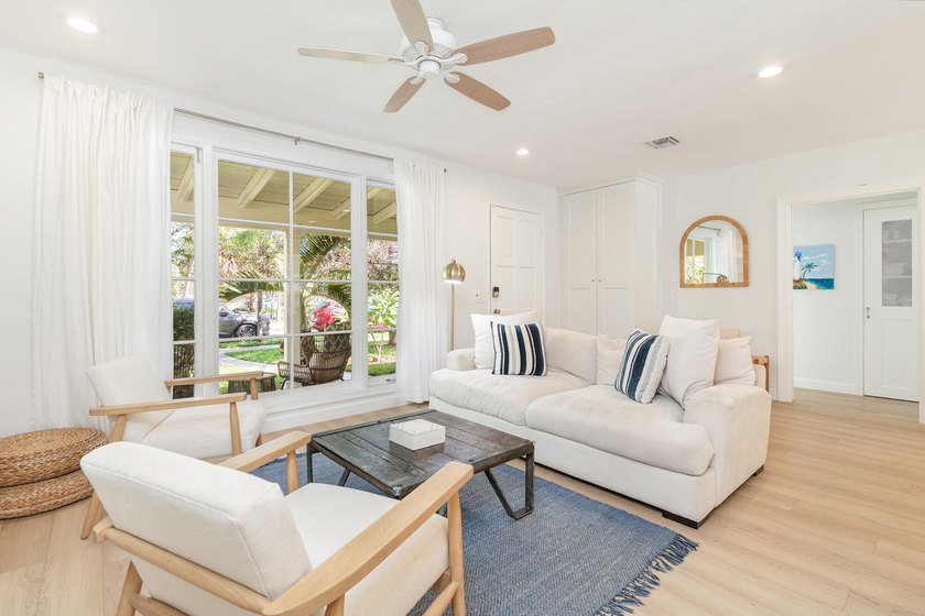 Historic charm meets modern luxury in this beautifully updated 3 - photo 3
