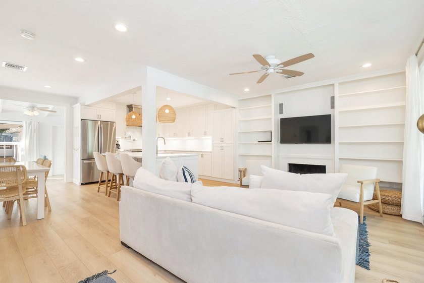 Historic charm meets modern luxury in this beautifully updated 3 - photo 5