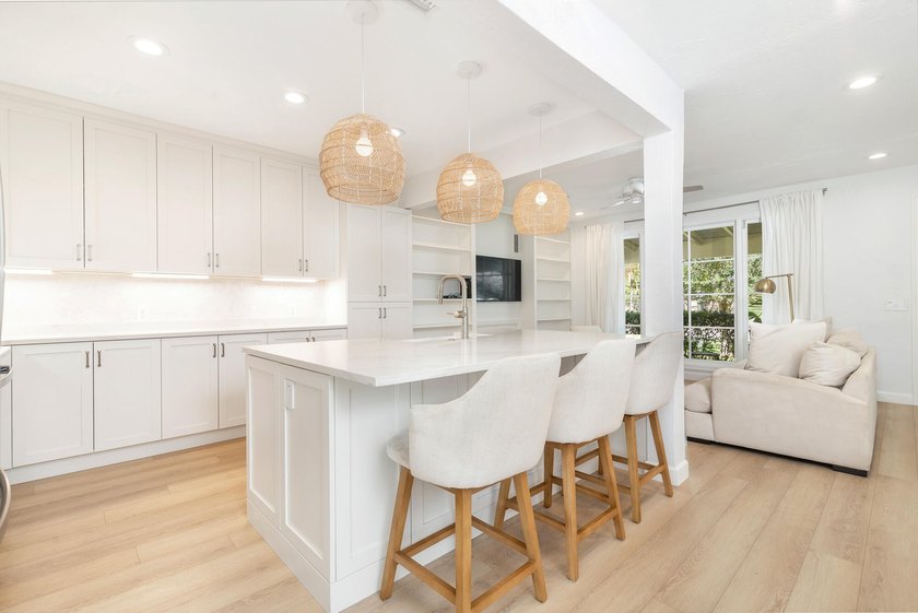 Historic charm meets modern luxury in this beautifully updated 3 - photo 9