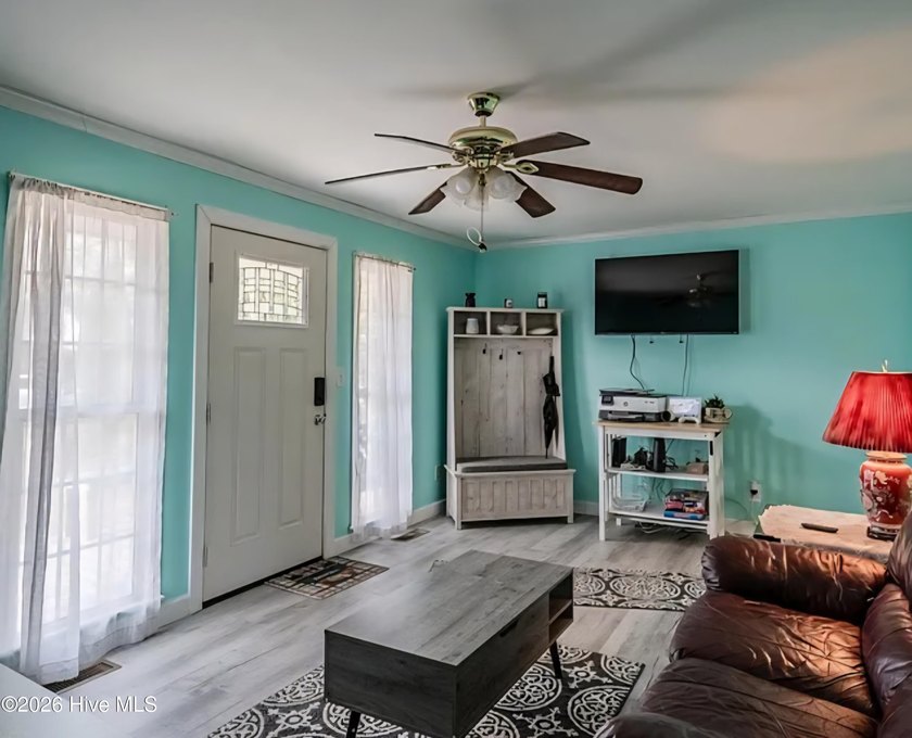 Sunset Park | 3BR | No HOA | One Level | Workshop | Large Fenced - photo 17