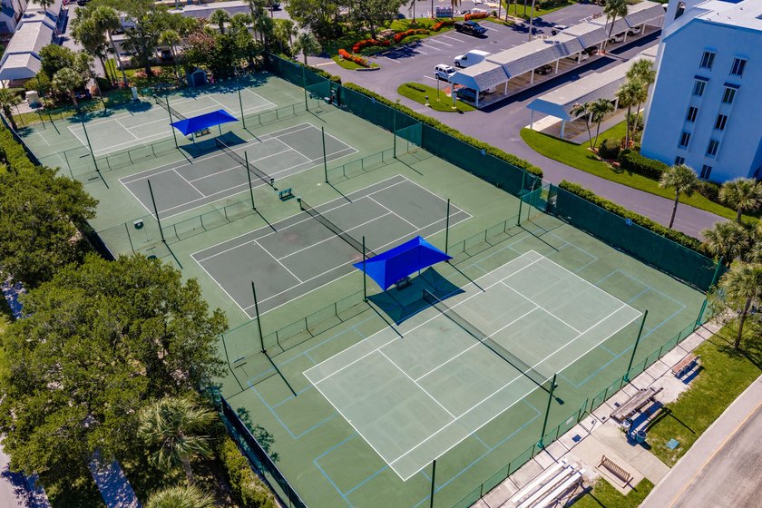 Fully furnished 2BR/2BA condo with golf &amp; tennis court views - photo 32