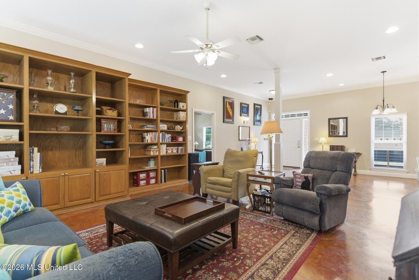 Welcome home to this charming 3-bedroom, 2-bath residence in the - photo 7