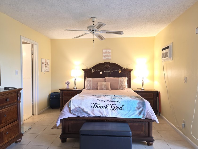 Well-maintained 1-bedroom, 1.5-bath residence featuring granite - photo 26