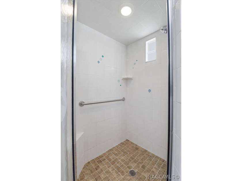 Welcome to refined Florida living in the highly sought-after - photo 27