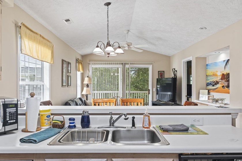 This captivating 3rd floor end unit features 2 bedrooms and 2 - photo 12