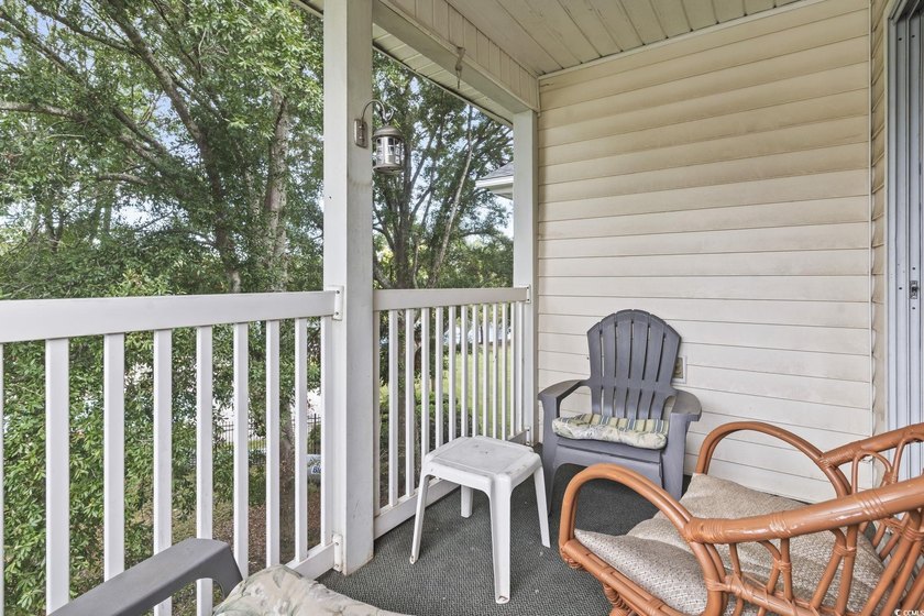 This captivating 3rd floor end unit features 2 bedrooms and 2 - photo 21