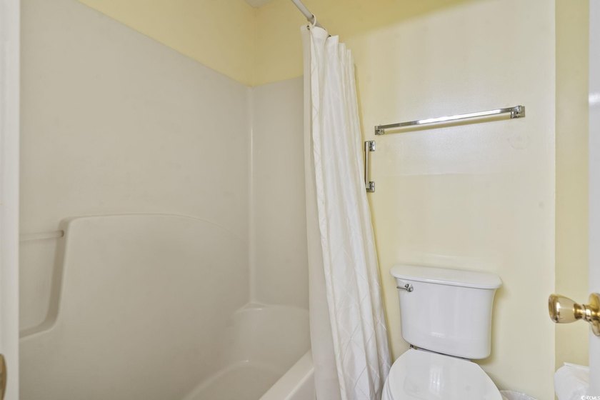 This captivating 3rd floor end unit features 2 bedrooms and 2 - photo 27