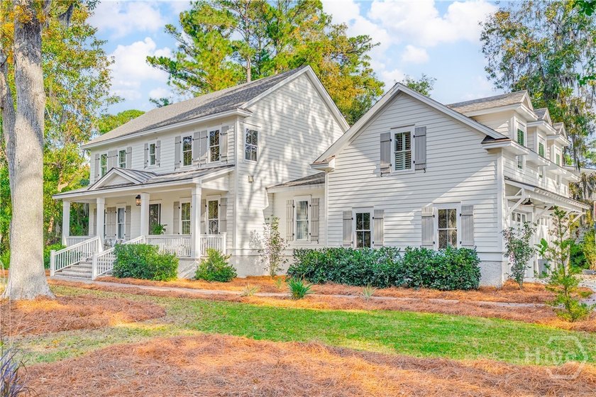 Welcome to this exceptional newer construction 4-bedroom, 5 - photo 4