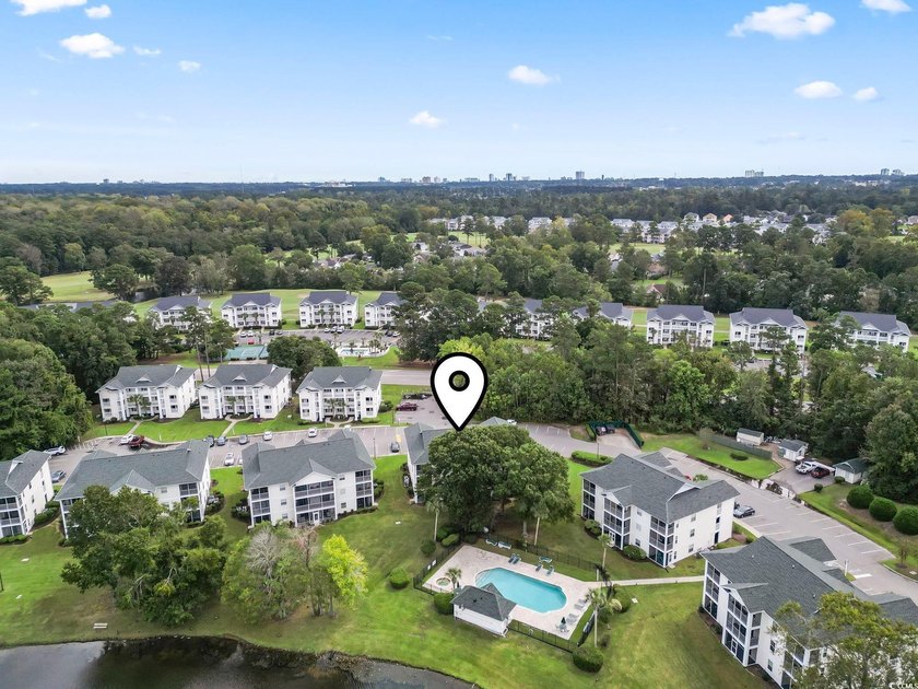 This captivating 3rd floor end unit features 2 bedrooms and 2 - photo 37